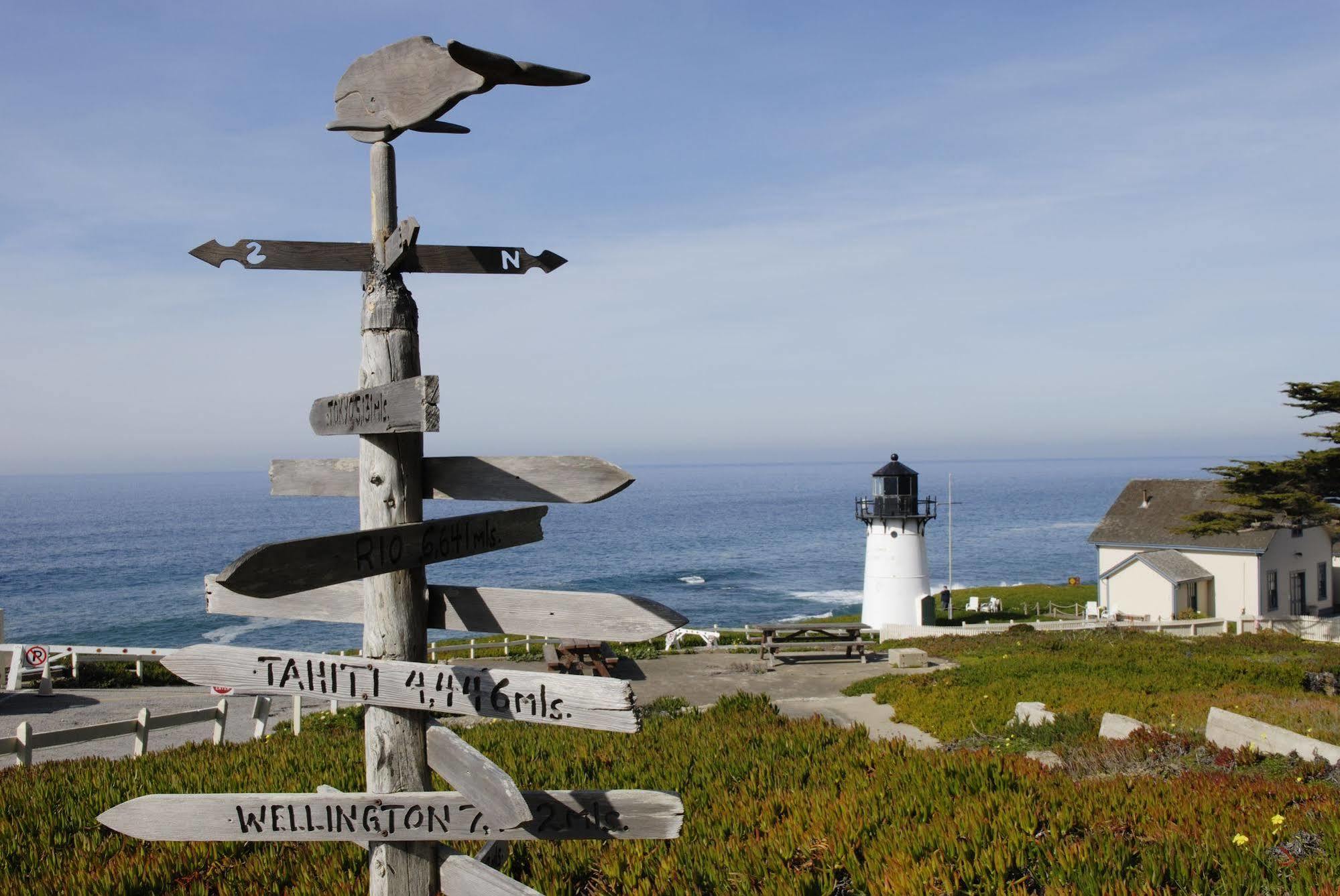 Hi Point Lighthouse Montara